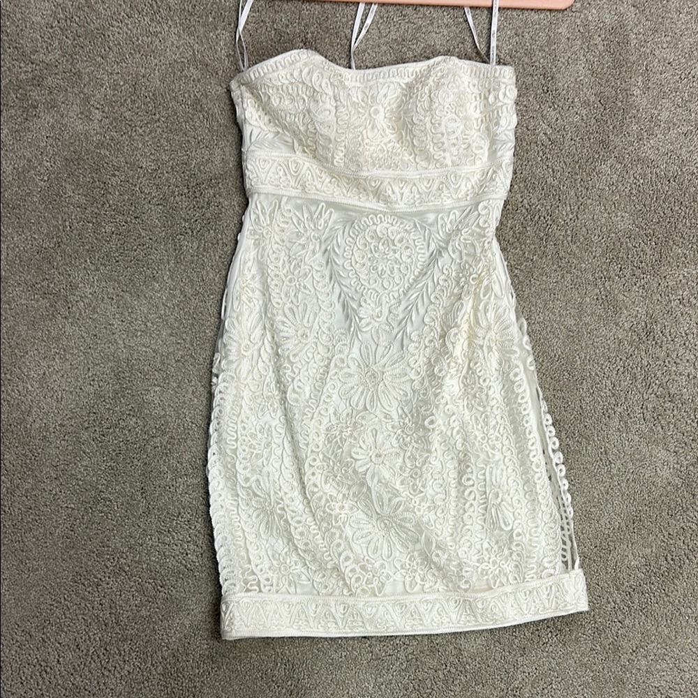 Sue Wong White Pearl and Embroidered Strapless Mini Dress